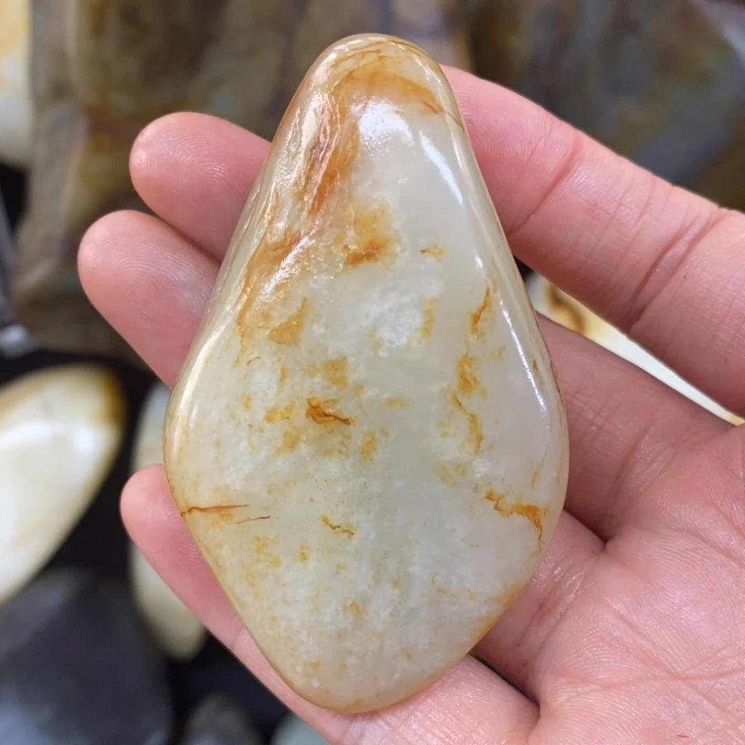 未镶嵌和田玉（糖玉）挂件