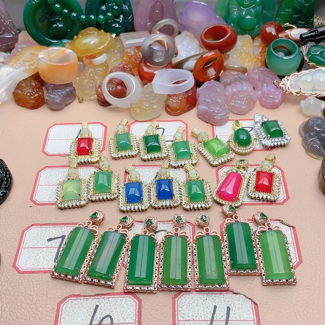 玛瑙/玉髓颈饰合金悟*生