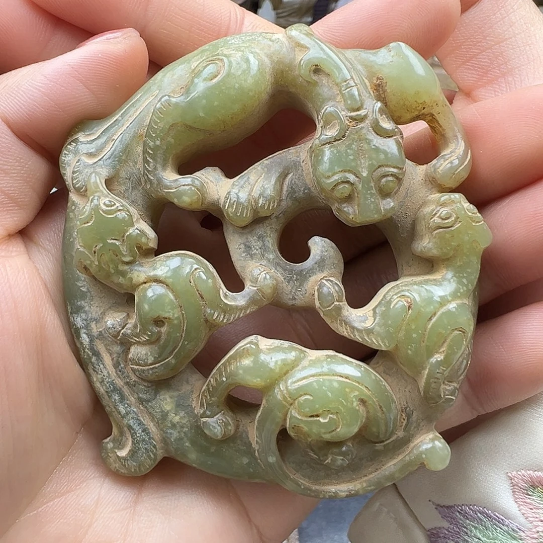 和田玉（糖玉）未镶嵌挂件