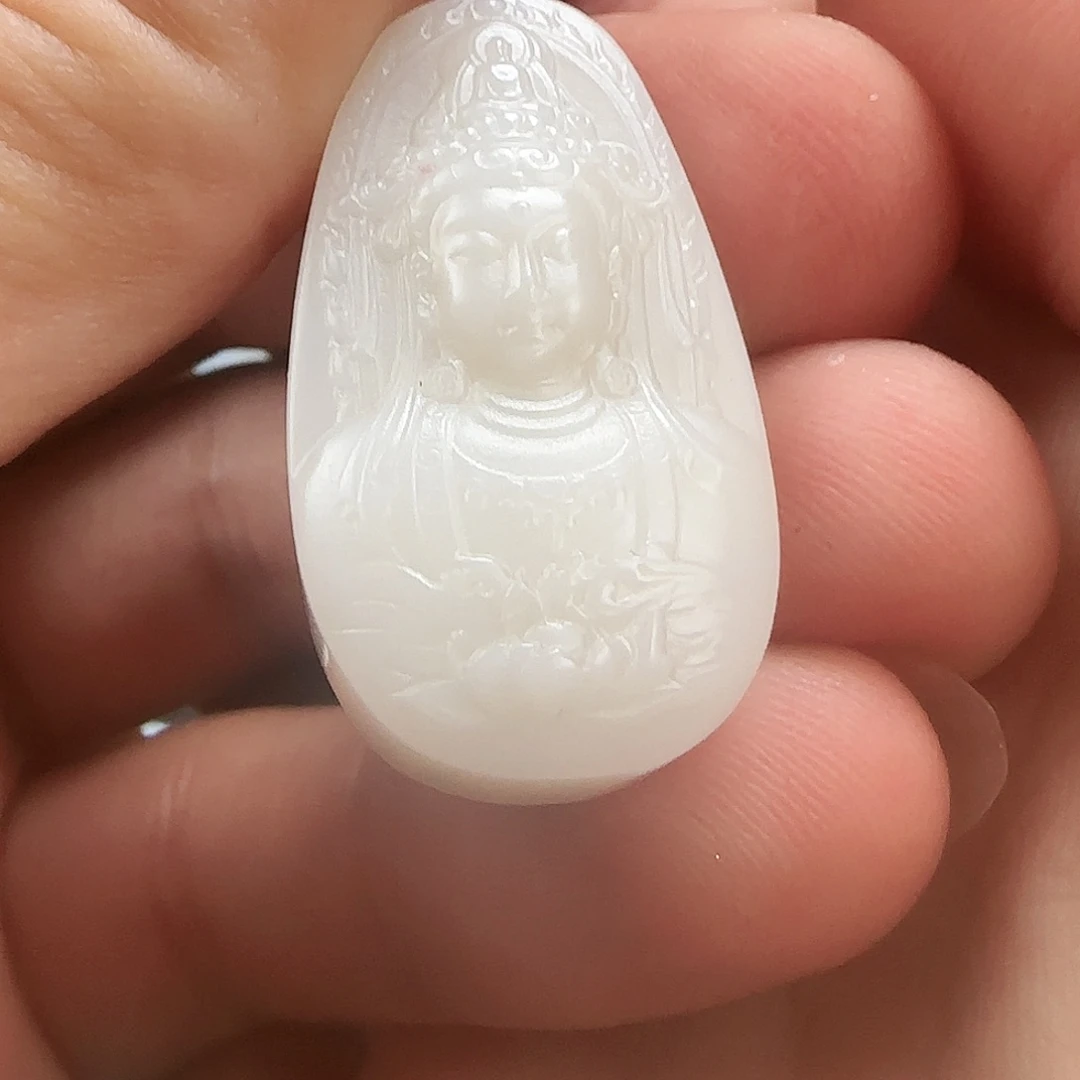 和田玉（糖玉）未镶嵌颈饰