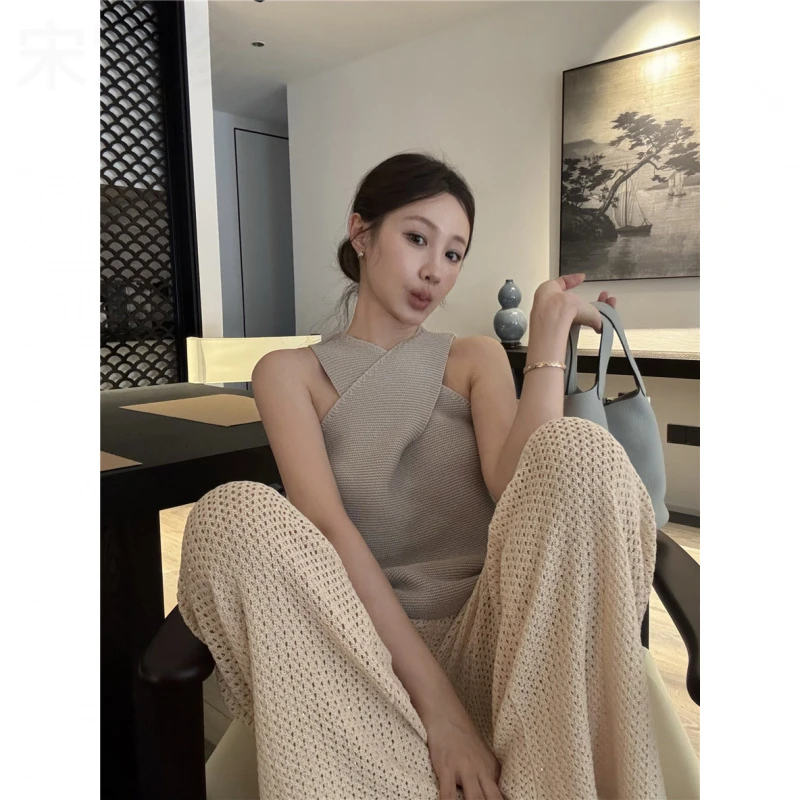 设计感交叉挂脖针织背心拖地休闲裤套装2025夏季新款时尚两件套女