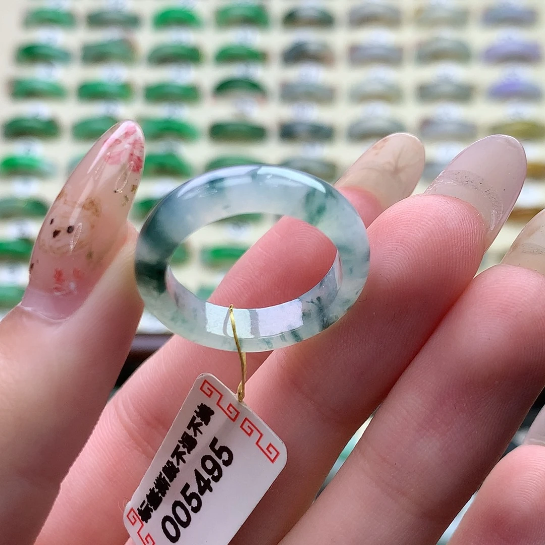 翡翠未镶嵌戒指港18