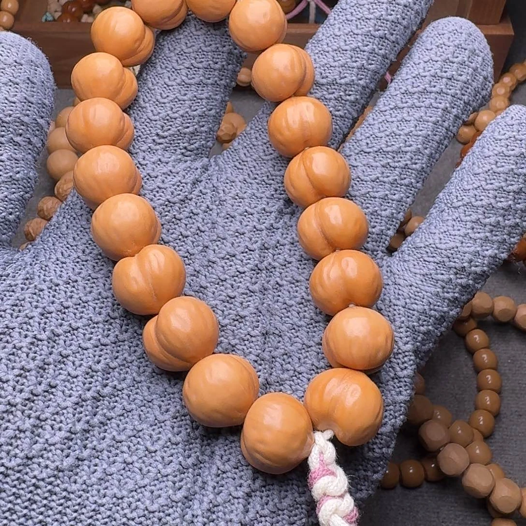 猴头核桃手串镜面屁桃16mm