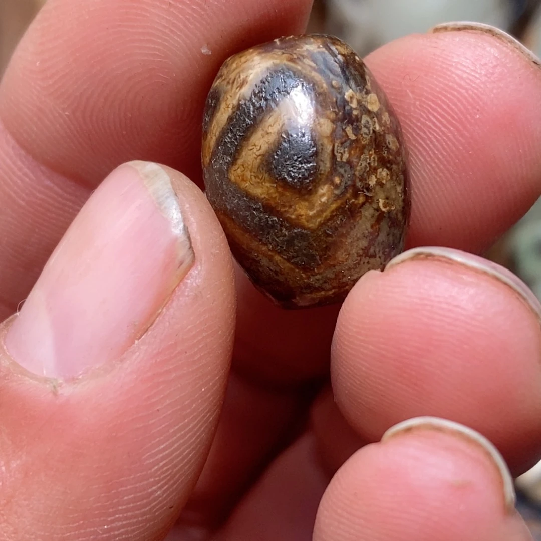 未镶嵌珠子的玛瑙/玉髓