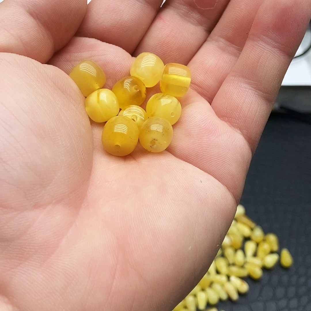 未镶嵌蜜蜡珠宝奇石10毫米老型微瑕随机一颗