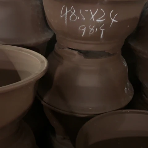 140-2。 48.5-24。 微瑕。