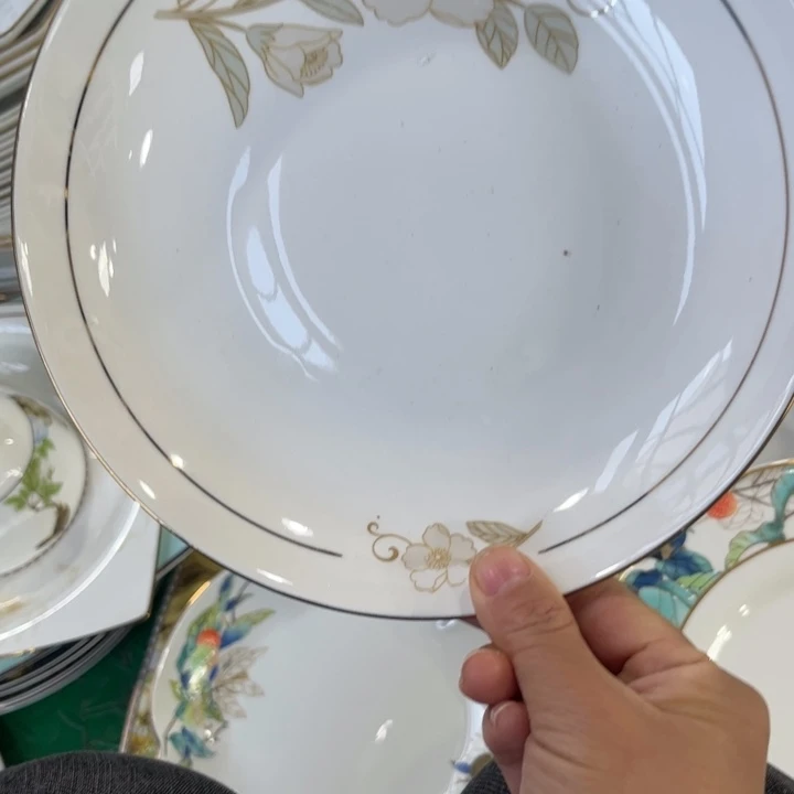 瓷片秒金八寸深盘四个微瑕