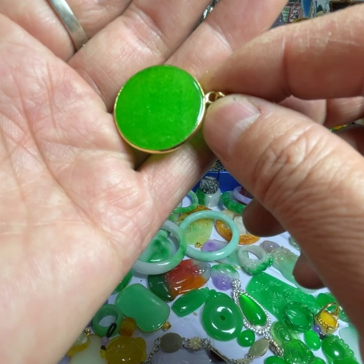 滴血莲花菩提吊坠