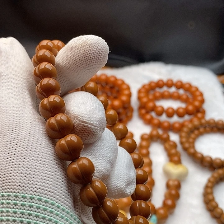 悠***闲猴头核桃吊坠猴头