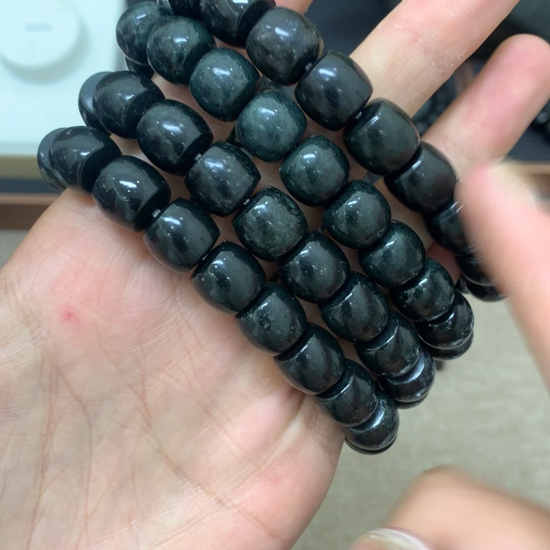 手链未镶嵌和田玉