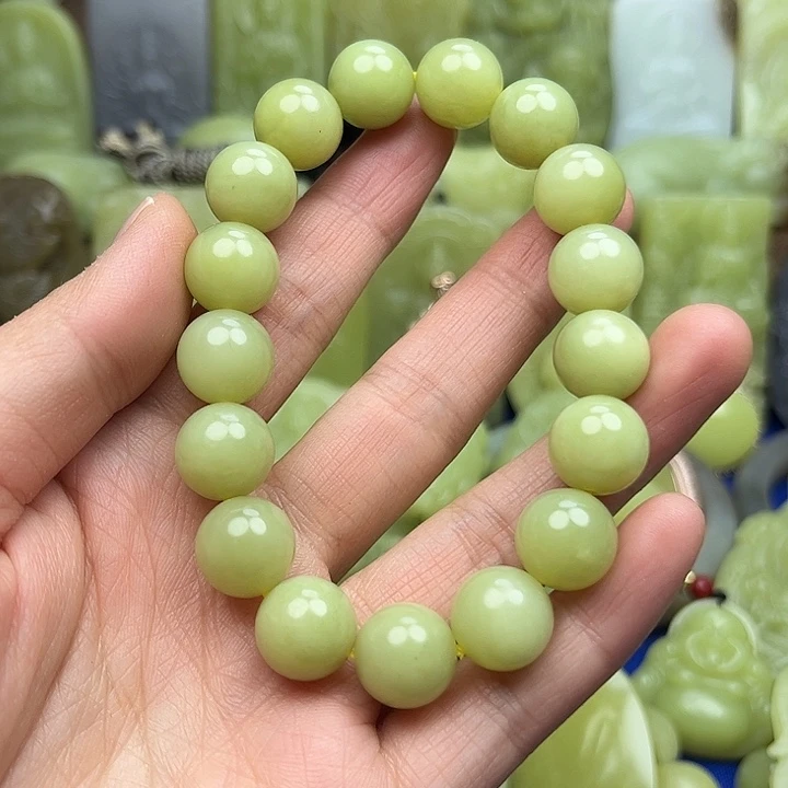 和田玉未镶嵌手串