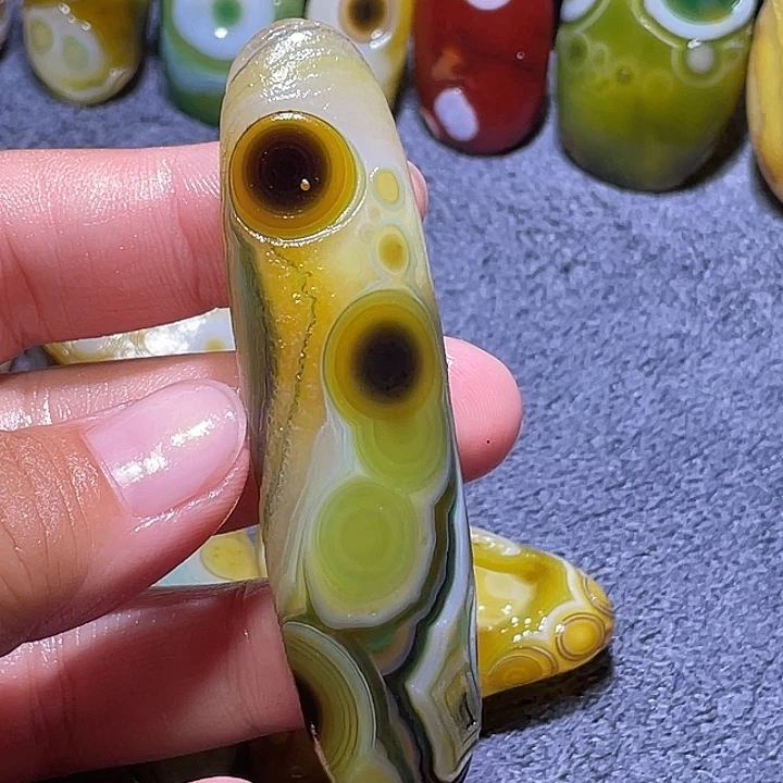 未镶嵌玛瑙/玉髓珠宝奇石