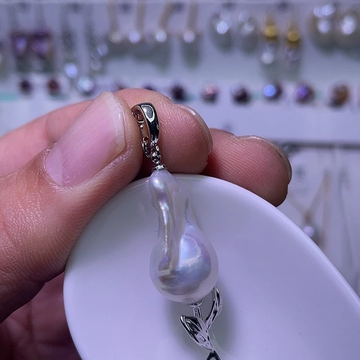 未镶嵌淡水珍珠颈饰01