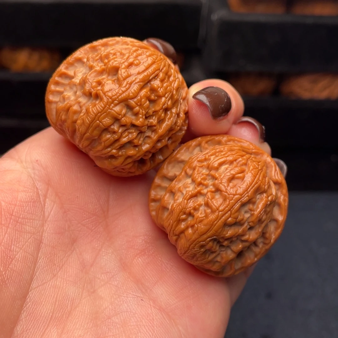 吊坠桃核秦岭核桃2