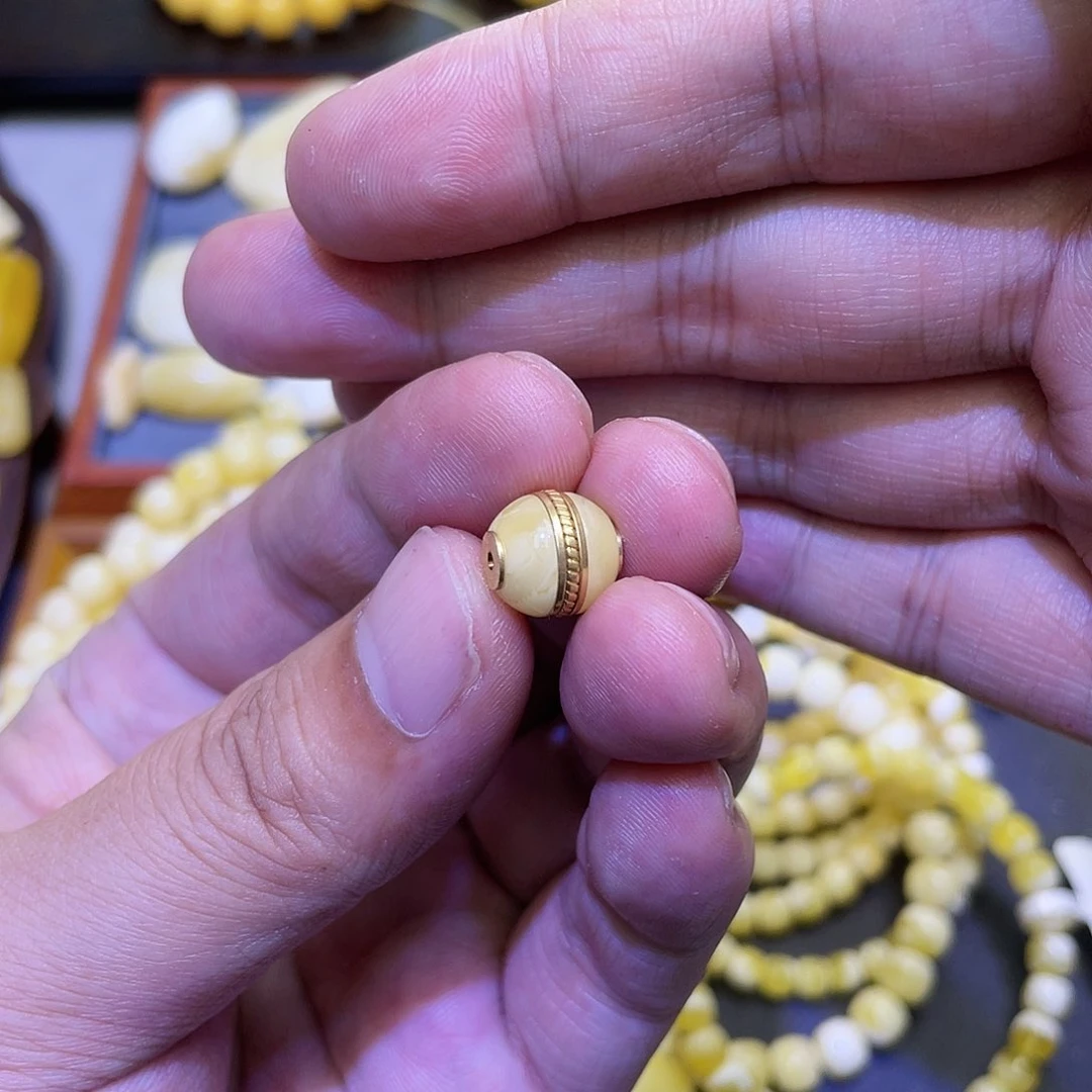 蜜蜡手串银S925镀金镶嵌10mmm