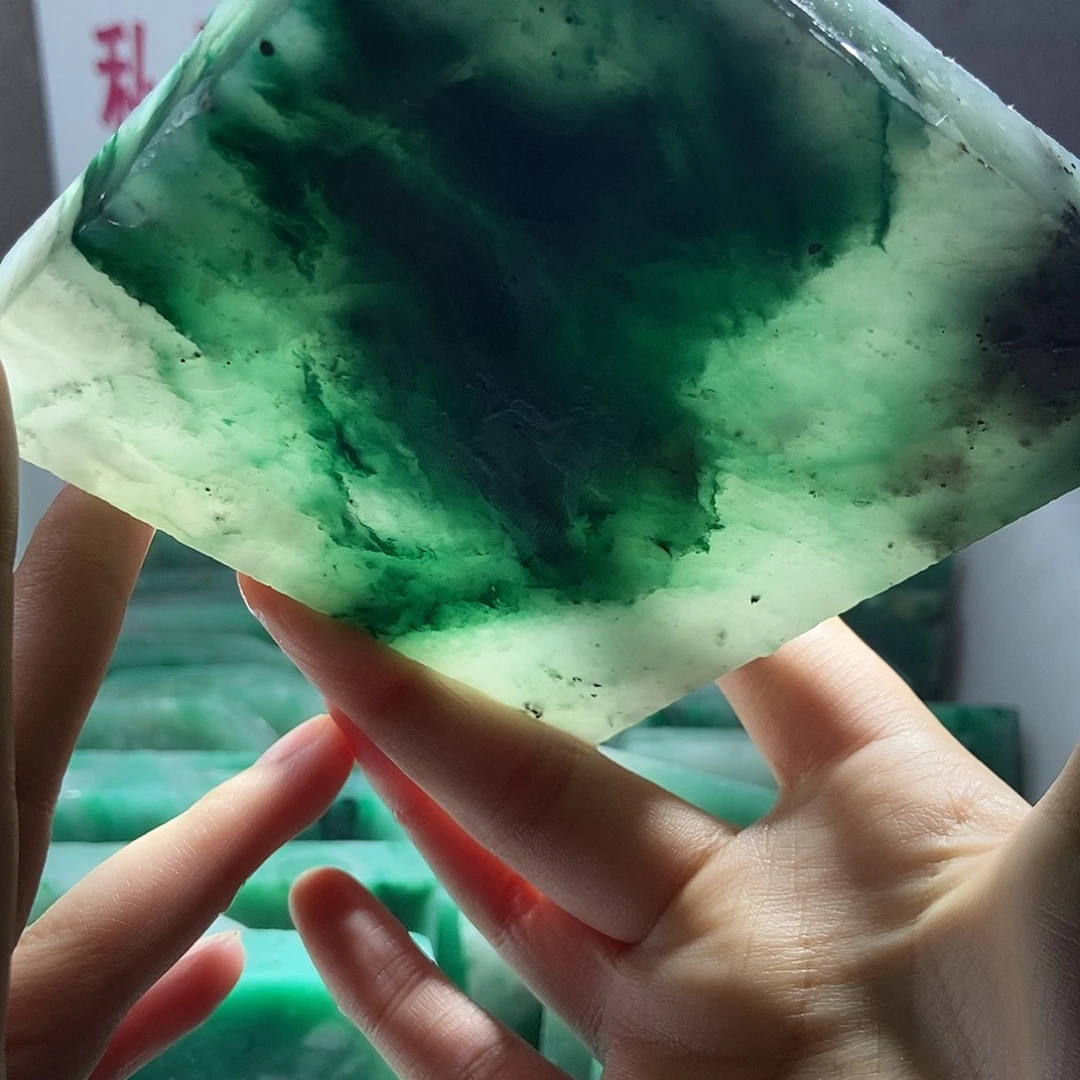 天***天定制石英质玉（非洲翠）