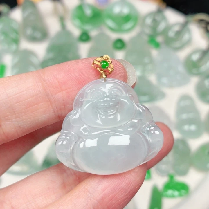 颈饰18K金镶嵌翡翠缅甸天然A货翡翠