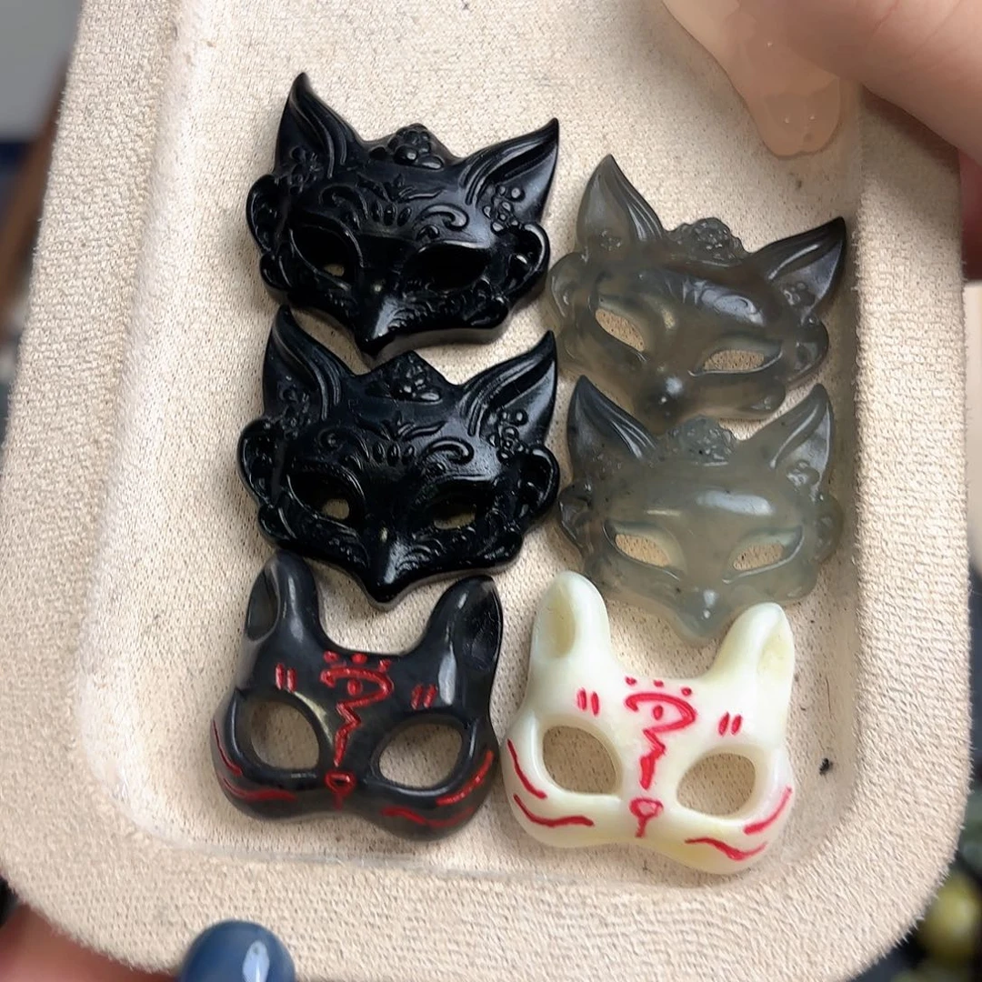 蛇纹石玉合金颈饰