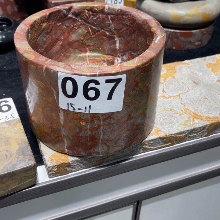 8***水紫砂玉化金钱花盆灵璧石