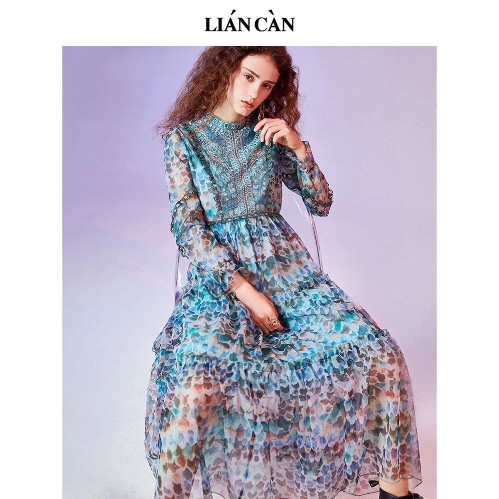 莲灿2024原创减龄优雅复古收腰修身花边蕾丝长袖连衣裙7121120001