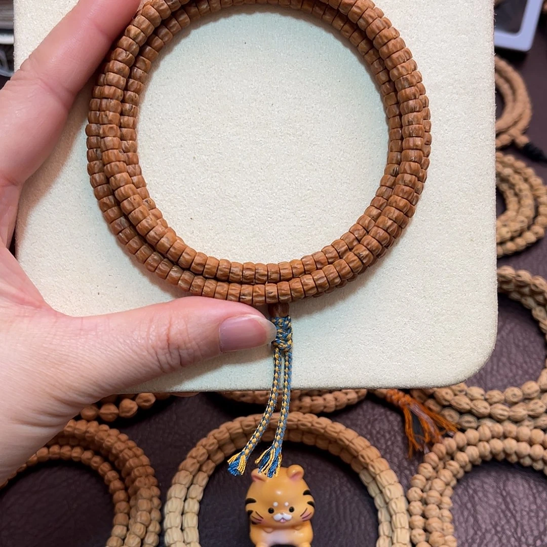 吊坠柏香籽/百香籽红皮龙脊药片卡6