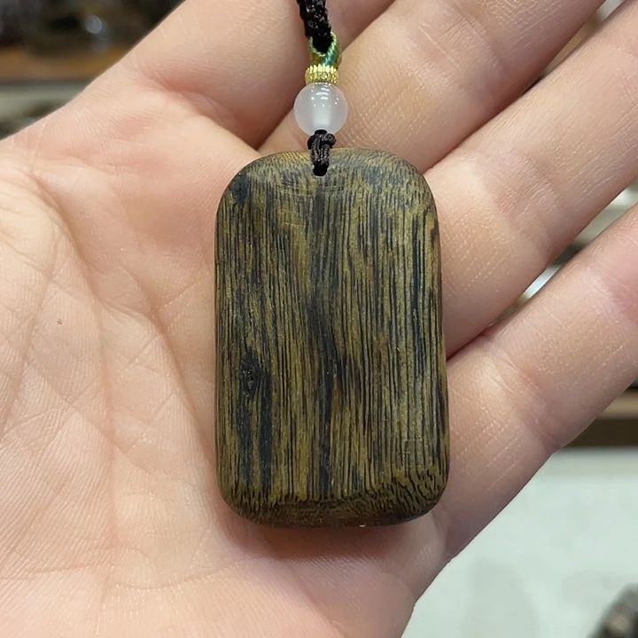 沉香吊坠奇楠挂件红油老料