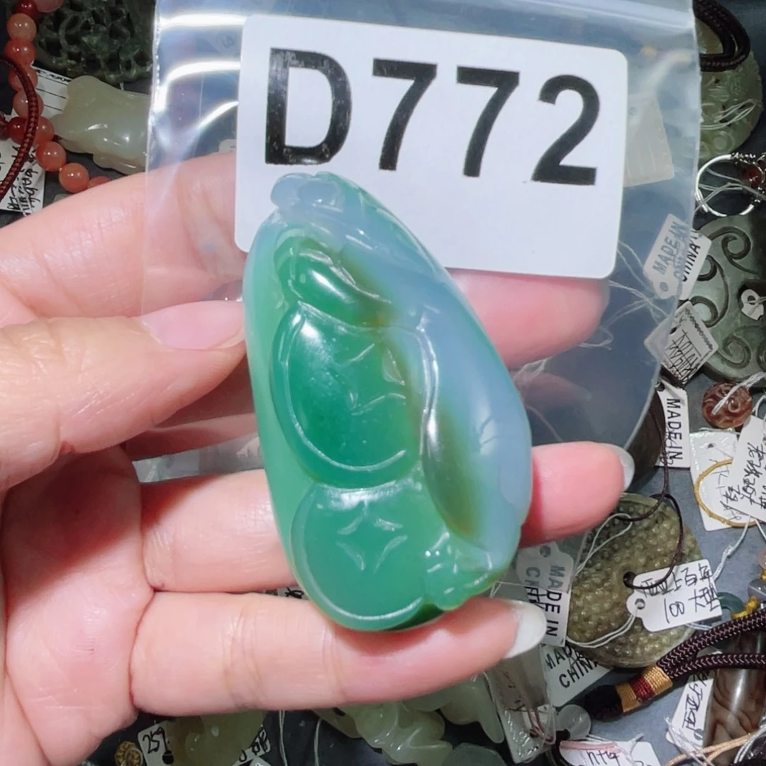 玛瑙/玉髓颈饰合金
