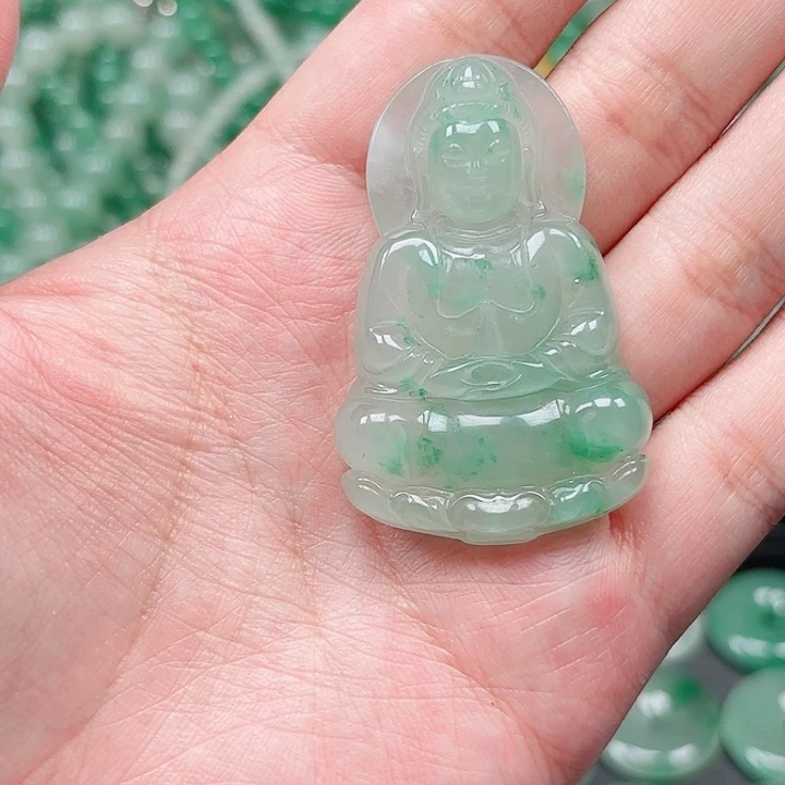 吴***】石英质玉（非洲翠）未镶嵌吊坠(赠链)