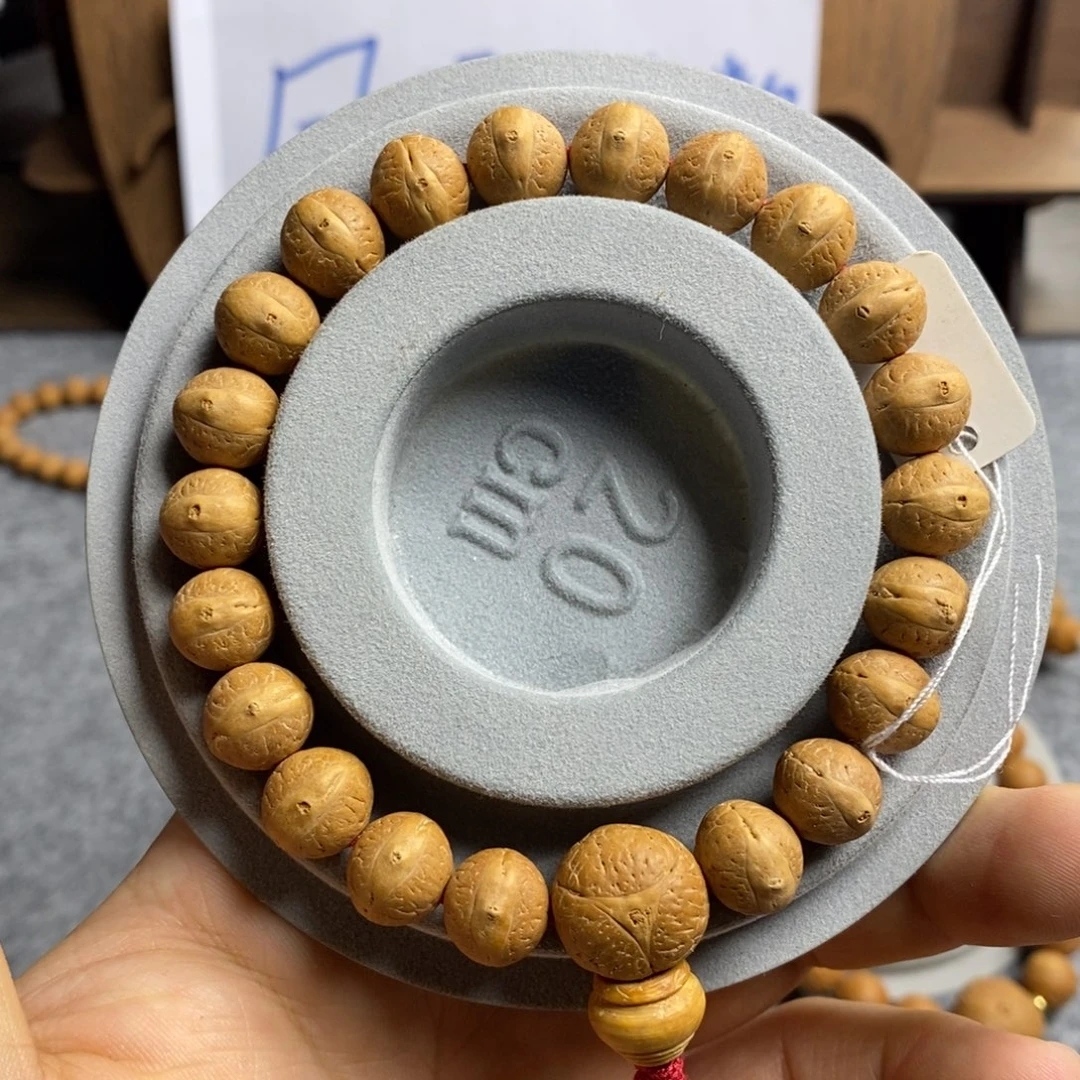 独***孤凤眼菩提吊坠11.4-11.7实心新籽