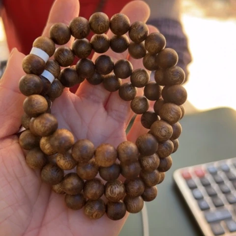 沉香手串白棋卡0.9多样性发1串