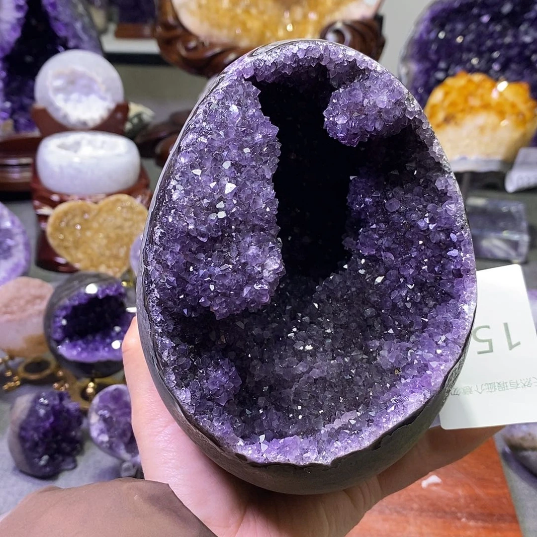 珠宝半成品未镶嵌紫晶