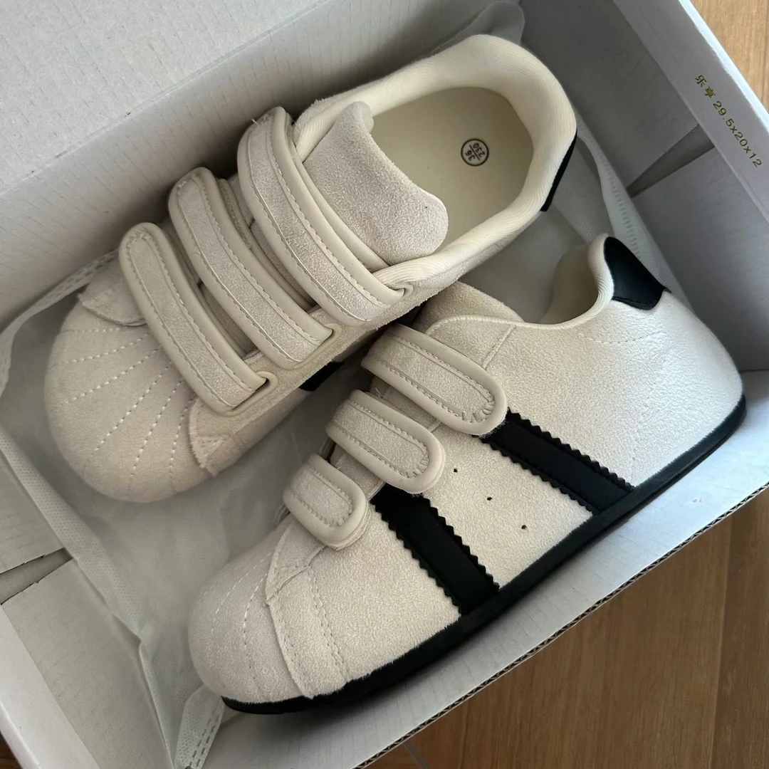 魔术贴贝壳头德训鞋女2026春季新款平底内增高百搭运动休闲小白鞋