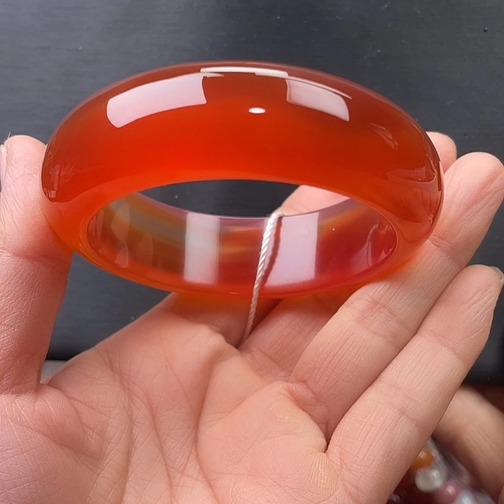 玛瑙/玉髓未镶嵌手镯57圈口