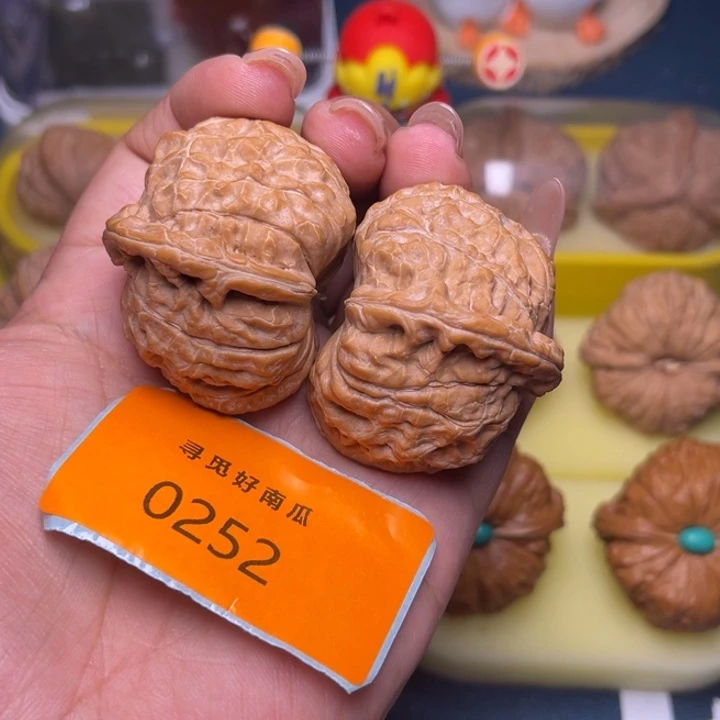 文玩核桃吊坠南瓜墩42-0252