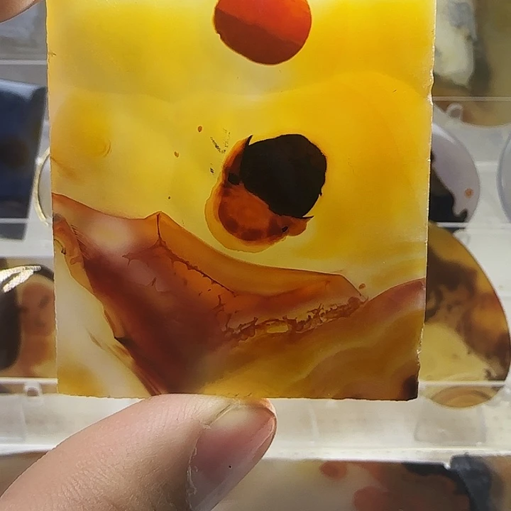 玛瑙/玉髓未镶嵌珠宝奇石