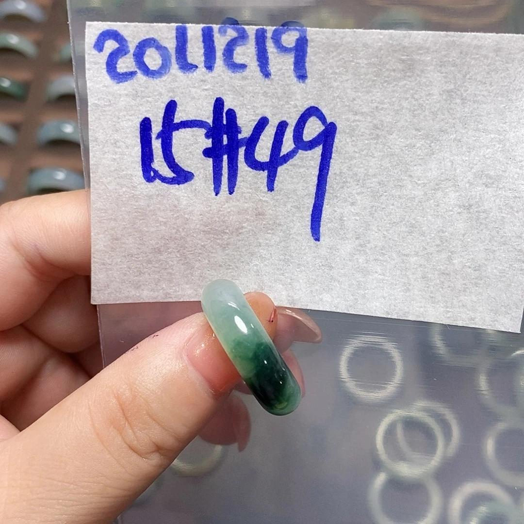 未镶嵌定制翡翠翡翠