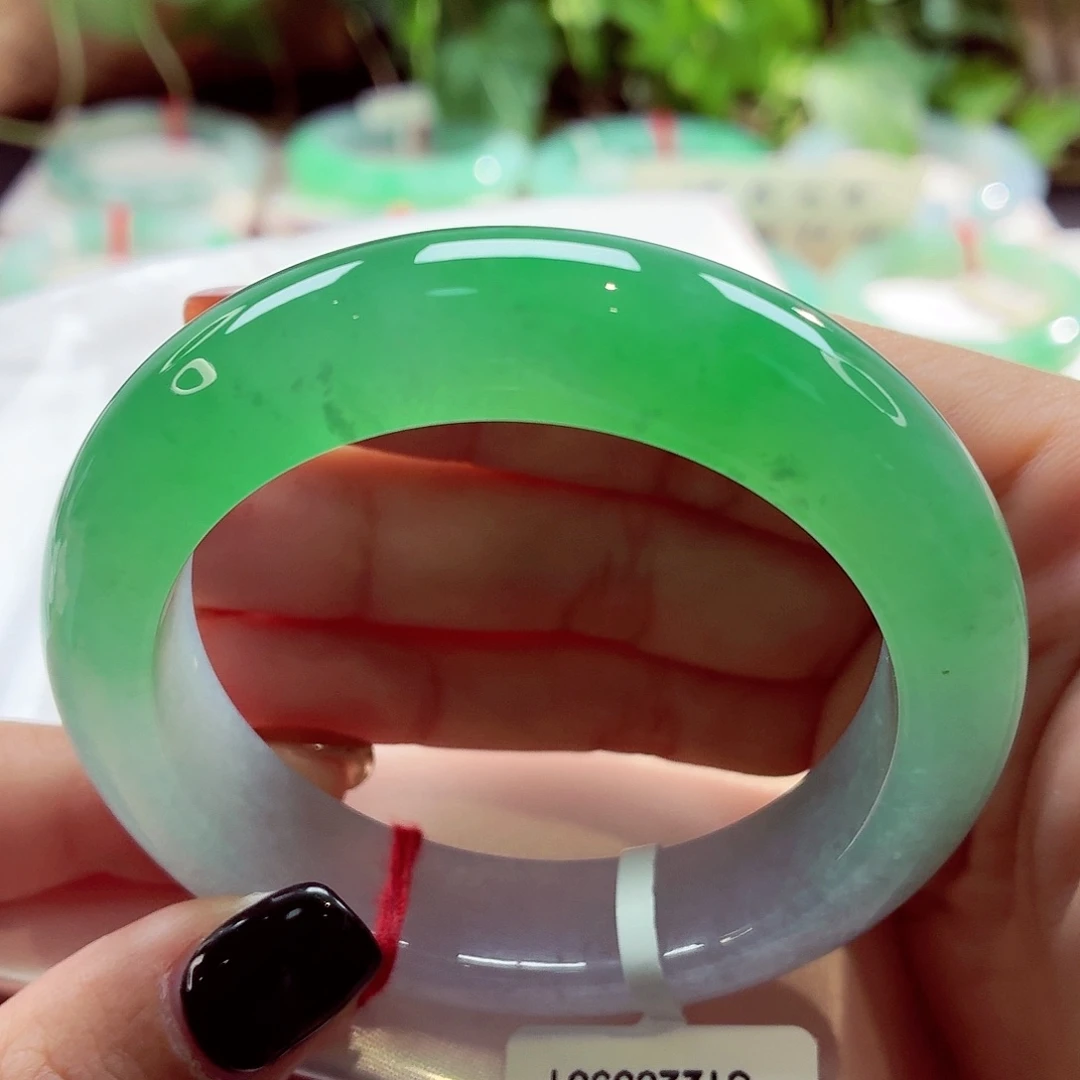 翡翠未镶嵌手镯白冰底冰阳绿上新68-13