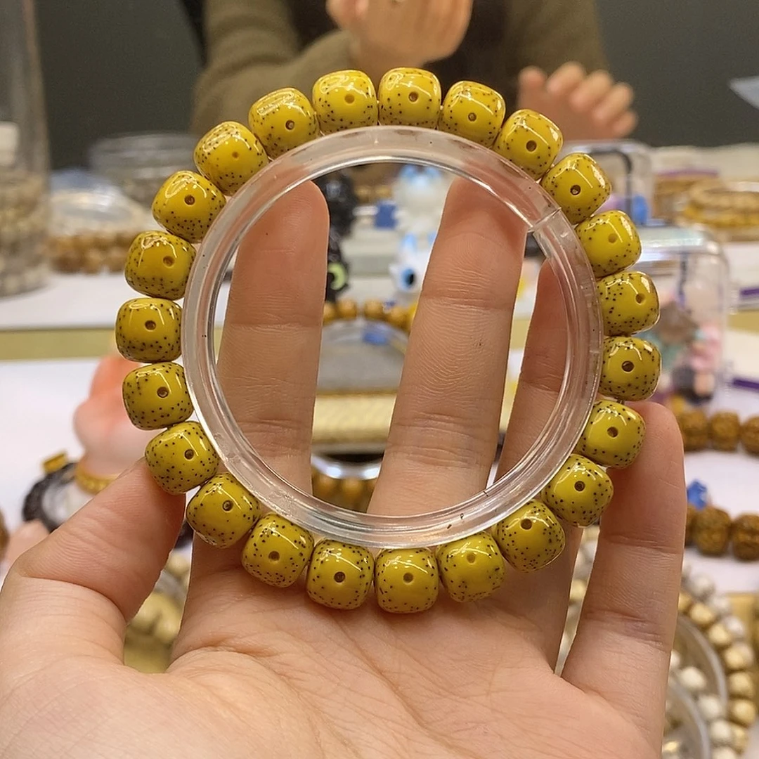 一***傅星月菩提吊坠10x9骨瓷白月朗星稀