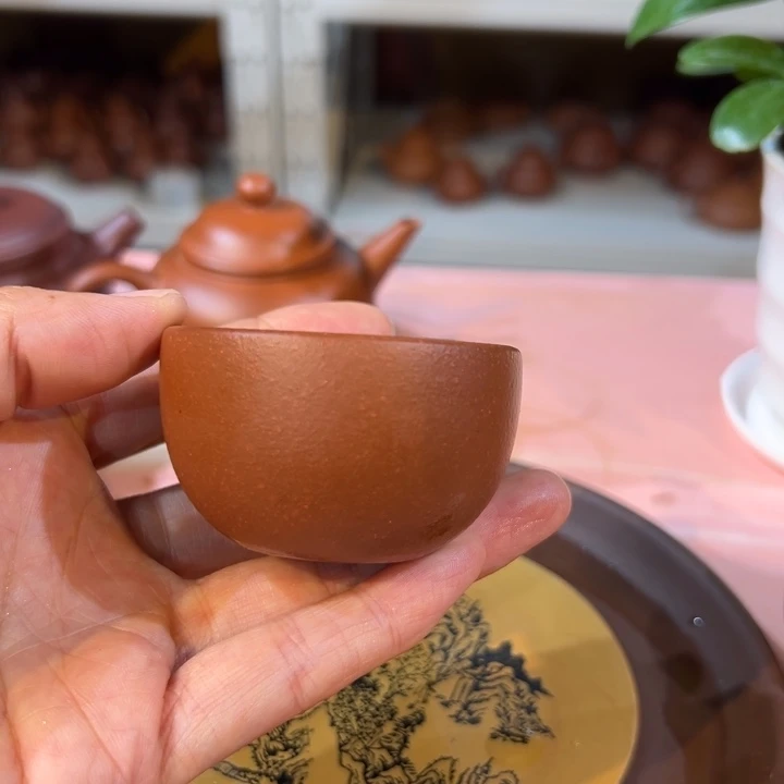 茶壶紫砂降坡杯子。