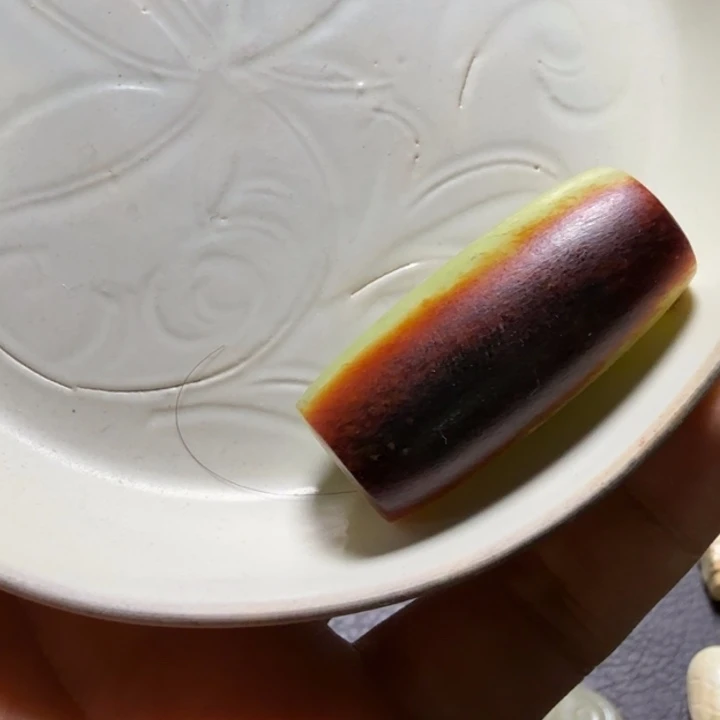 凌***瓷片瓷珠瓷珠瓷片瓷片