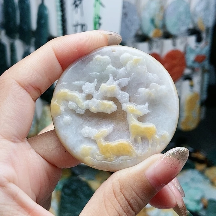 翡翠未镶嵌颈饰翡翠