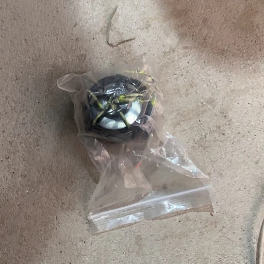 黑色朝天钩饵料笼拍一发五个随机发