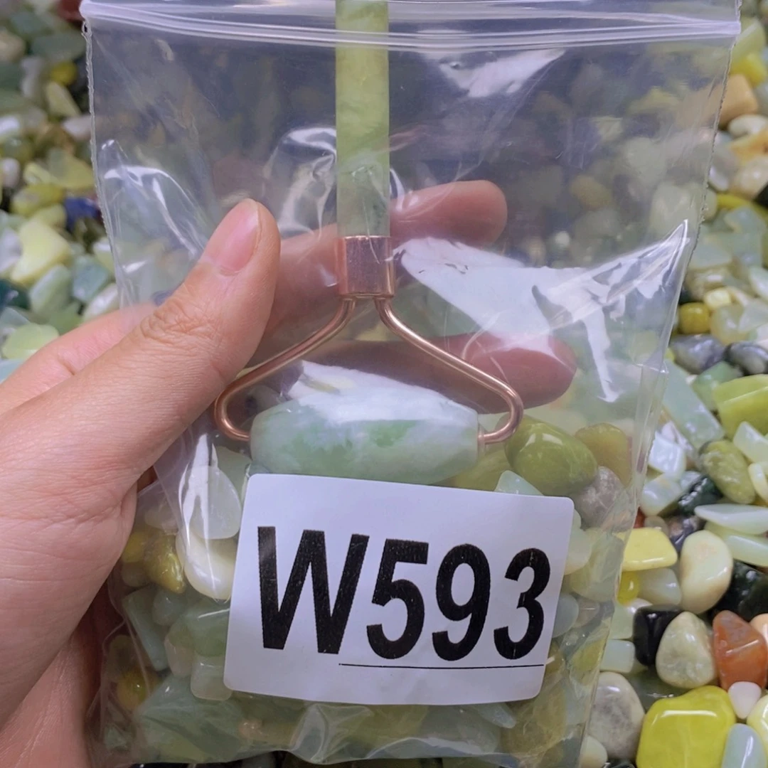 未镶嵌岫玉鱼缸石