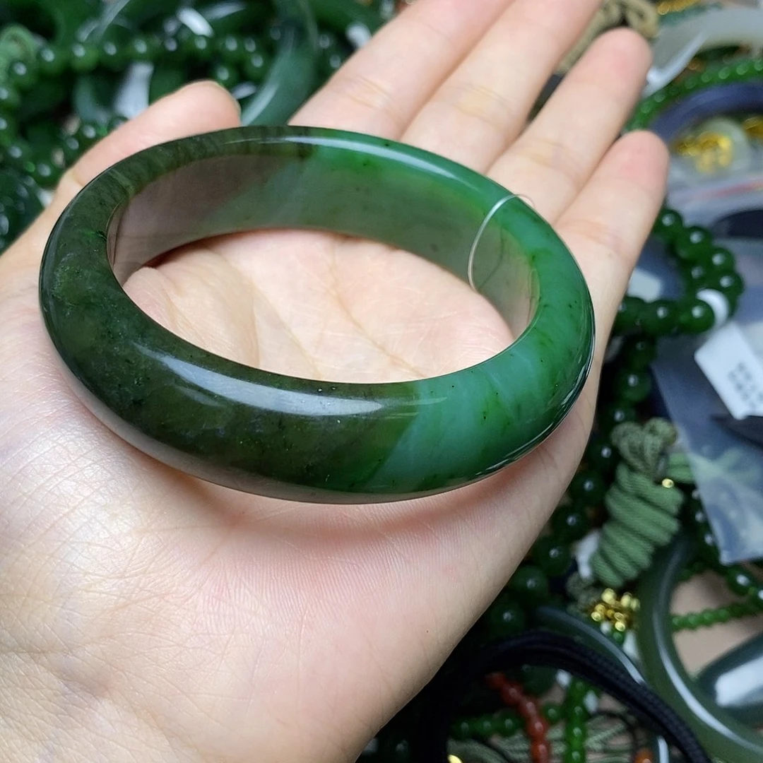 和田玉（碧玉）手镯未镶嵌59