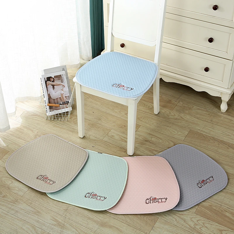 耐用学生凉快夏季乳胶加厚不热舒适凉垫冰丝餐椅垫久坐设计薄坐垫