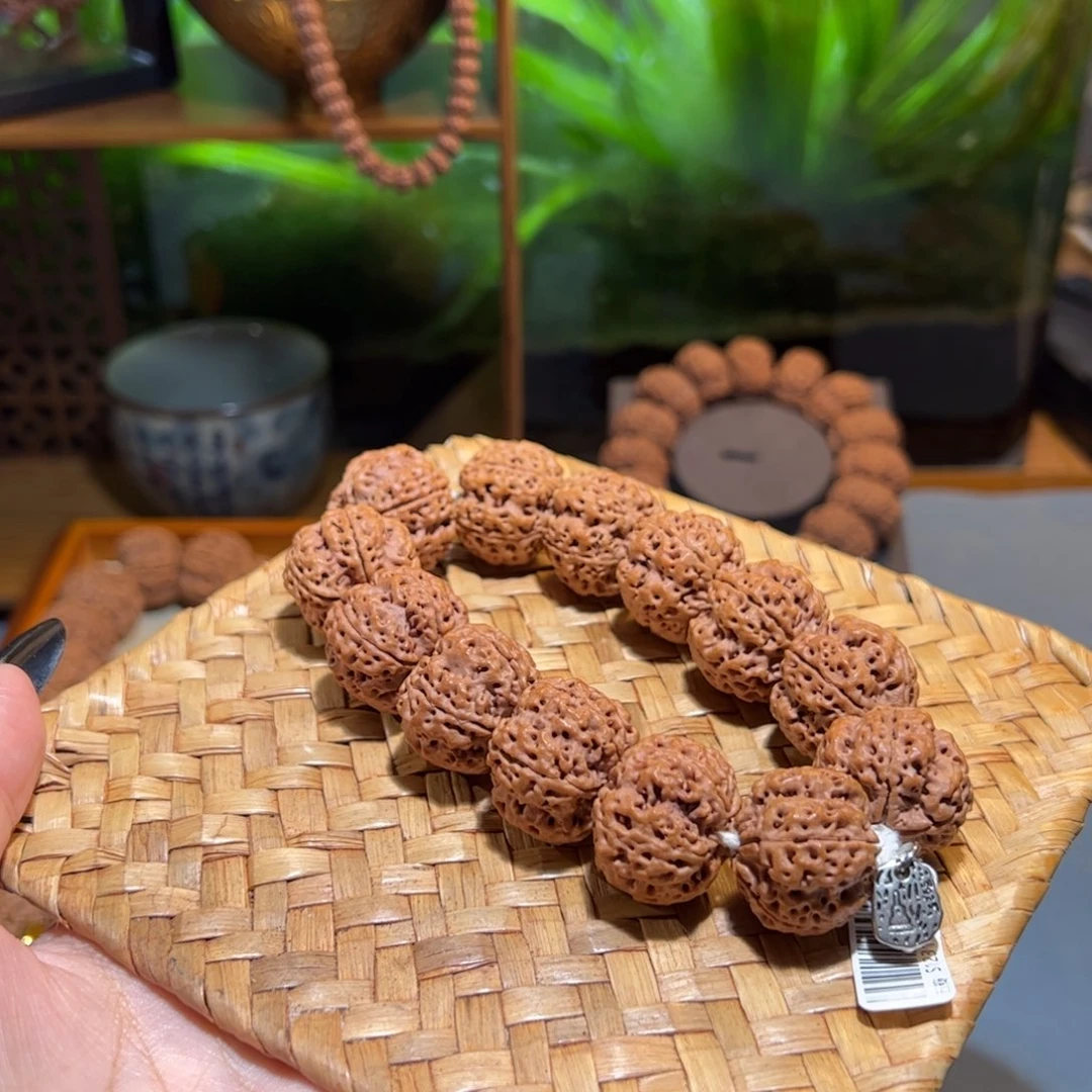 吊坠金刚菩提黄皮满肉针孔蜂王23mm