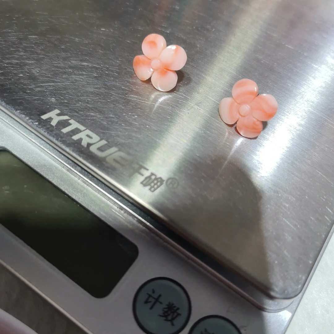 天然红珊瑚饰品玉