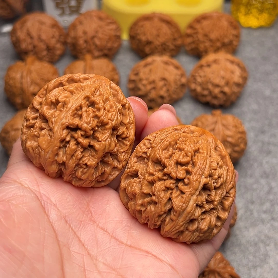 把件文玩核桃精品秒拍价大粗棱44重52克