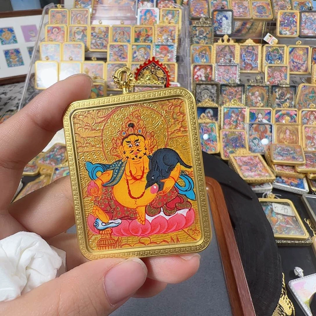 吊坠Q纯手绘唐卡黄财