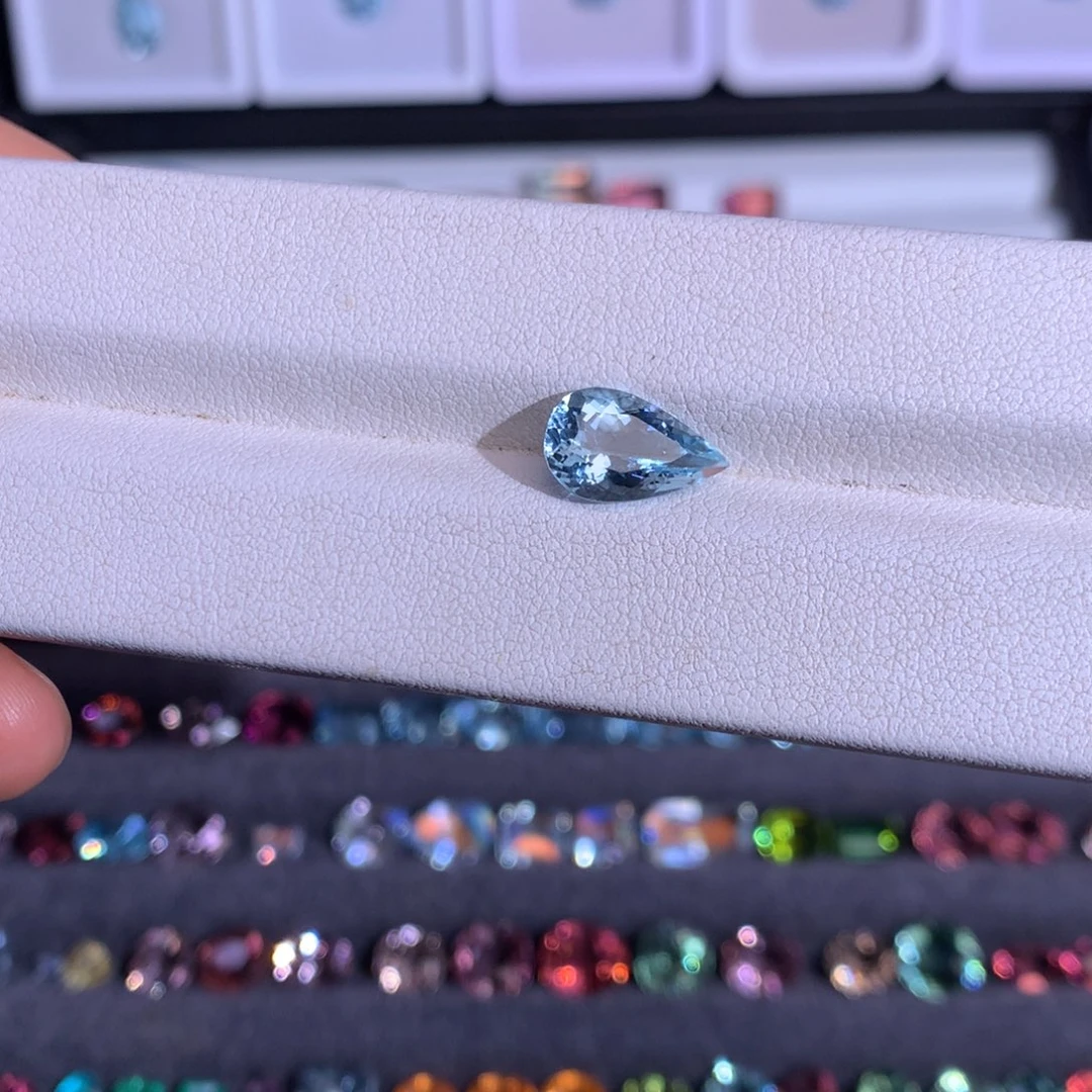 未镶嵌海蓝宝石笔搁2.06ct